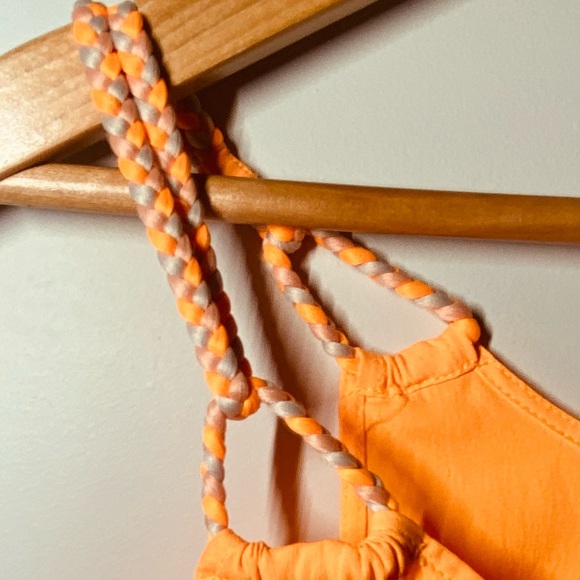 Jessica Simpson “very Orange” silk tank - Picture 2 of 4